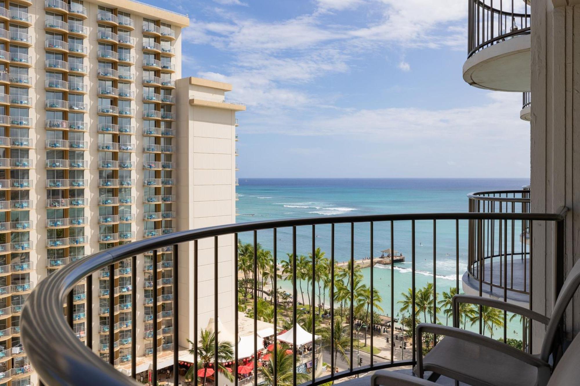 Waikiki Beach Marriott Resort & Spa Гонолулу Экстерьер фото